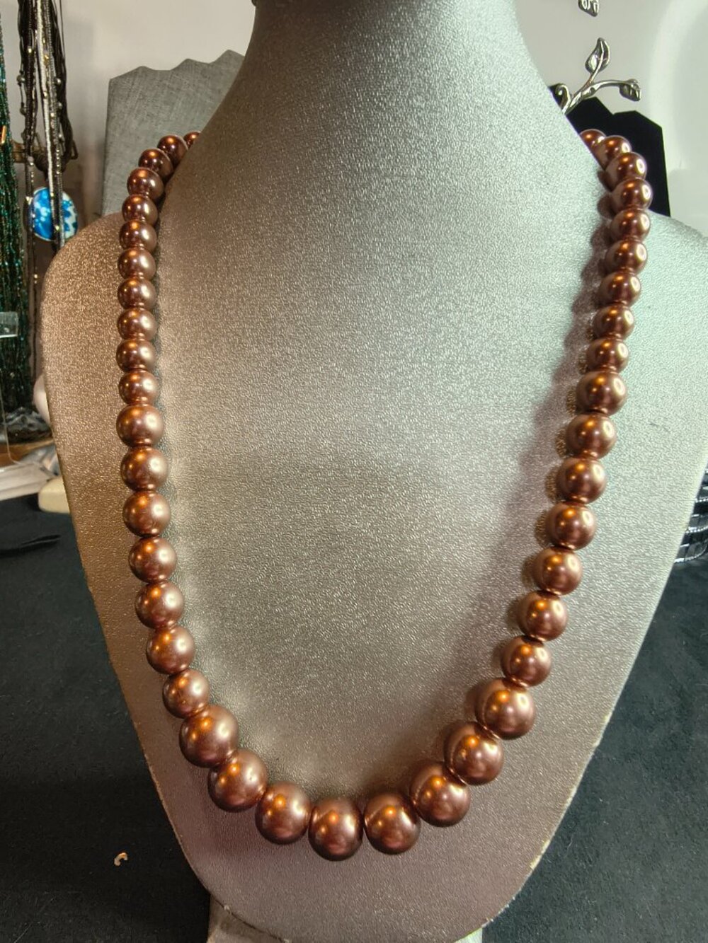 Silver Tone Mauve Color Glass Pearl Necklace